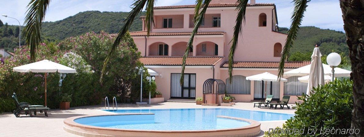 Swiss International Hotel Elba - Il Magnifico Марчиана-Марина Экстерьер фото