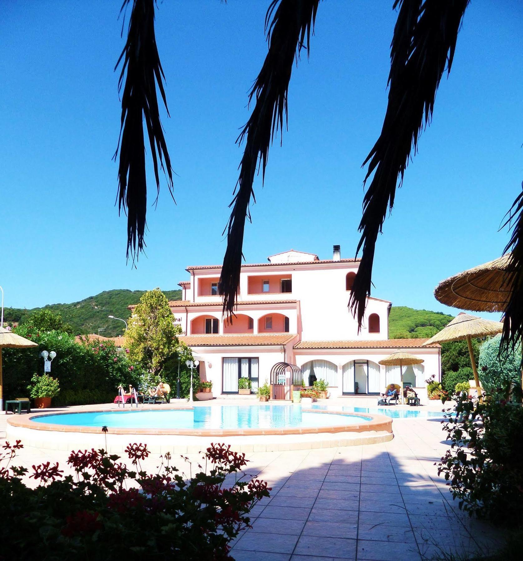 Swiss International Hotel Elba - Il Magnifico Марчиана-Марина Экстерьер фото
