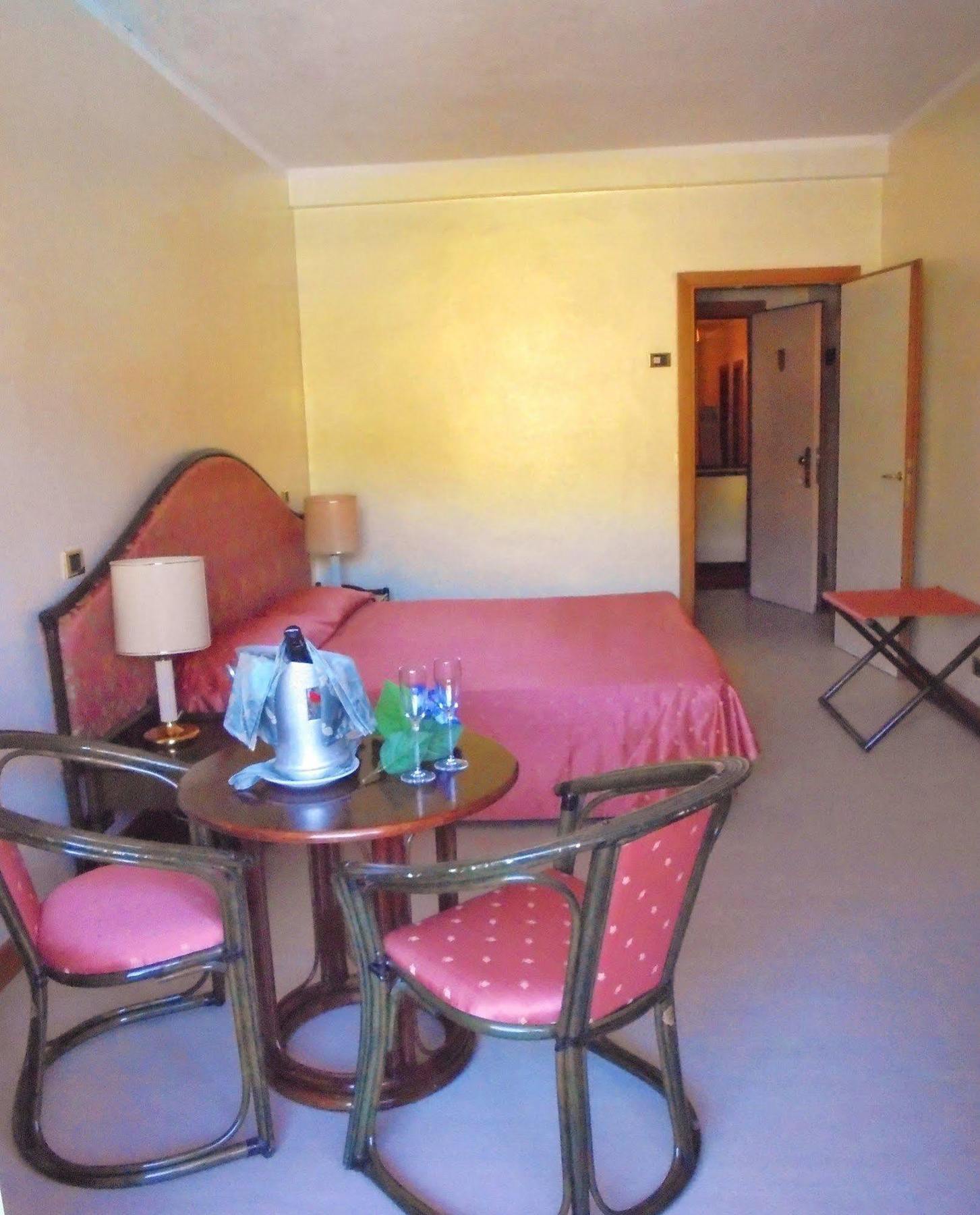 Swiss International Hotel Elba - Il Magnifico Марчиана-Марина Экстерьер фото