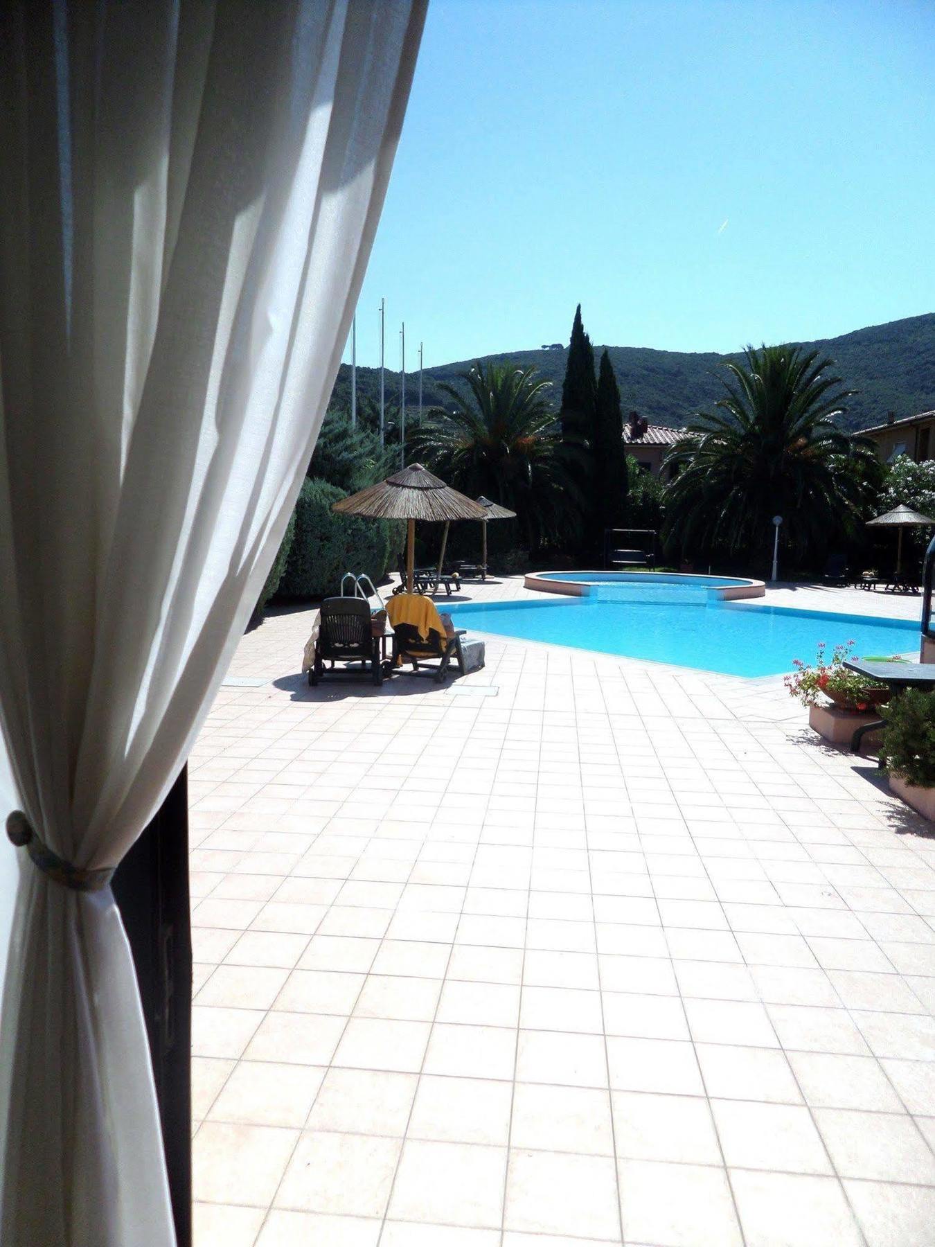 Swiss International Hotel Elba - Il Magnifico Марчиана-Марина Экстерьер фото